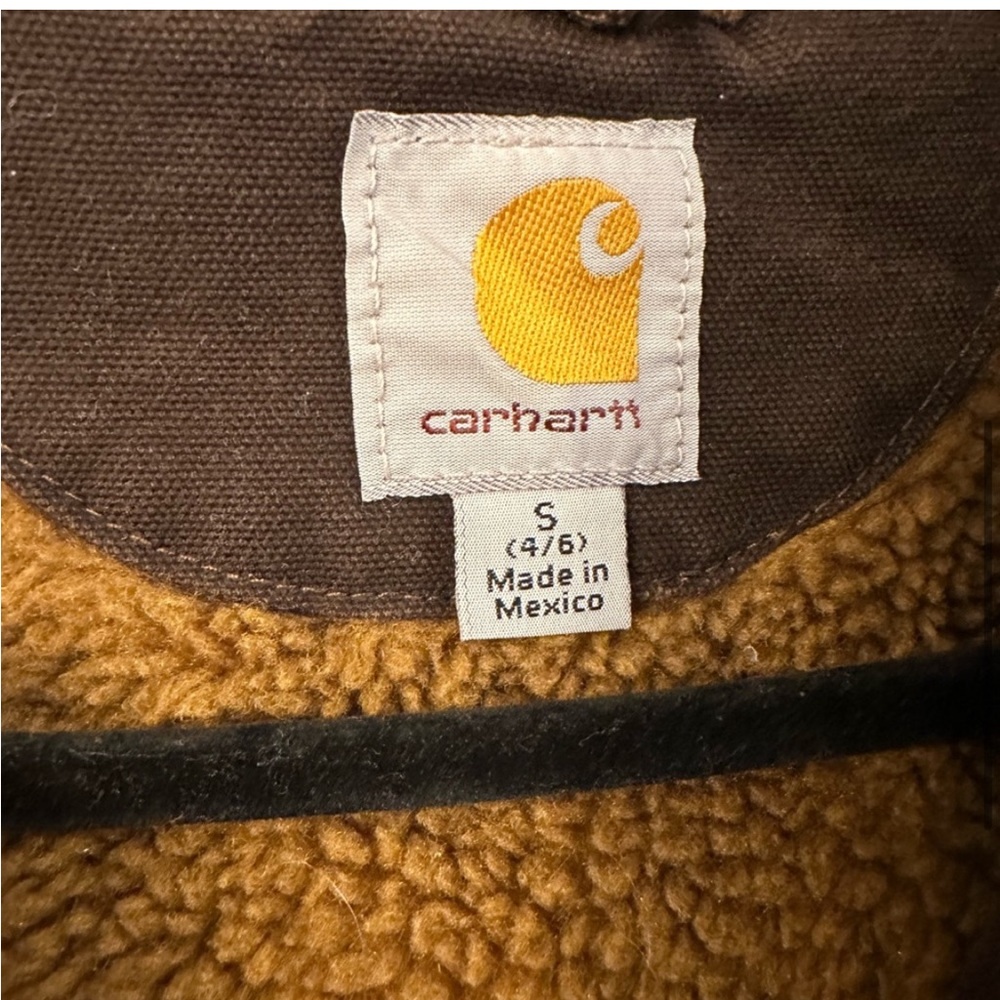 Small Carhartt Jacket - Picture 3 of 7